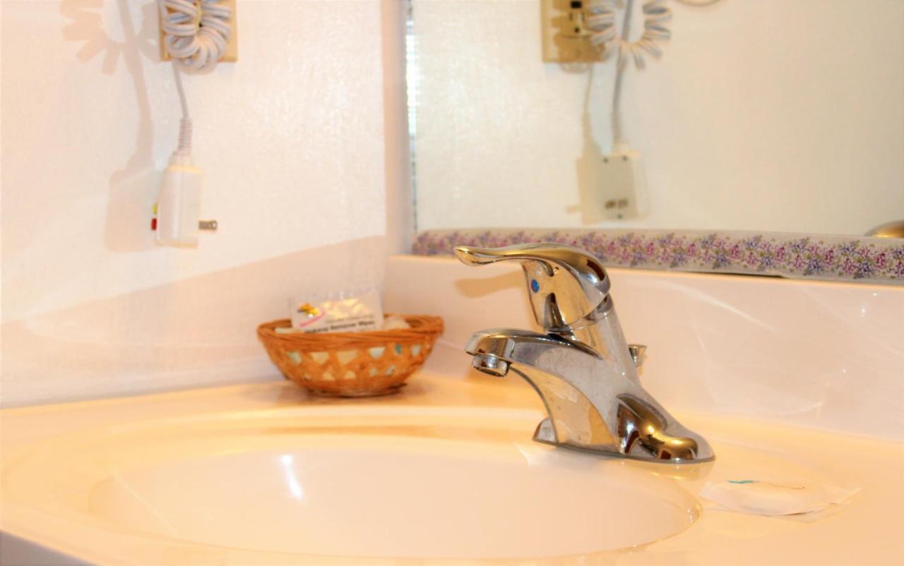 River Road Motel Wisconsin Dells Εξωτερικό φωτογραφία