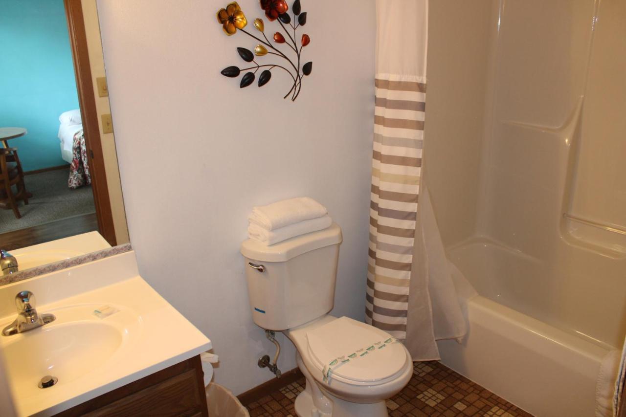 River Road Motel Wisconsin Dells Εξωτερικό φωτογραφία