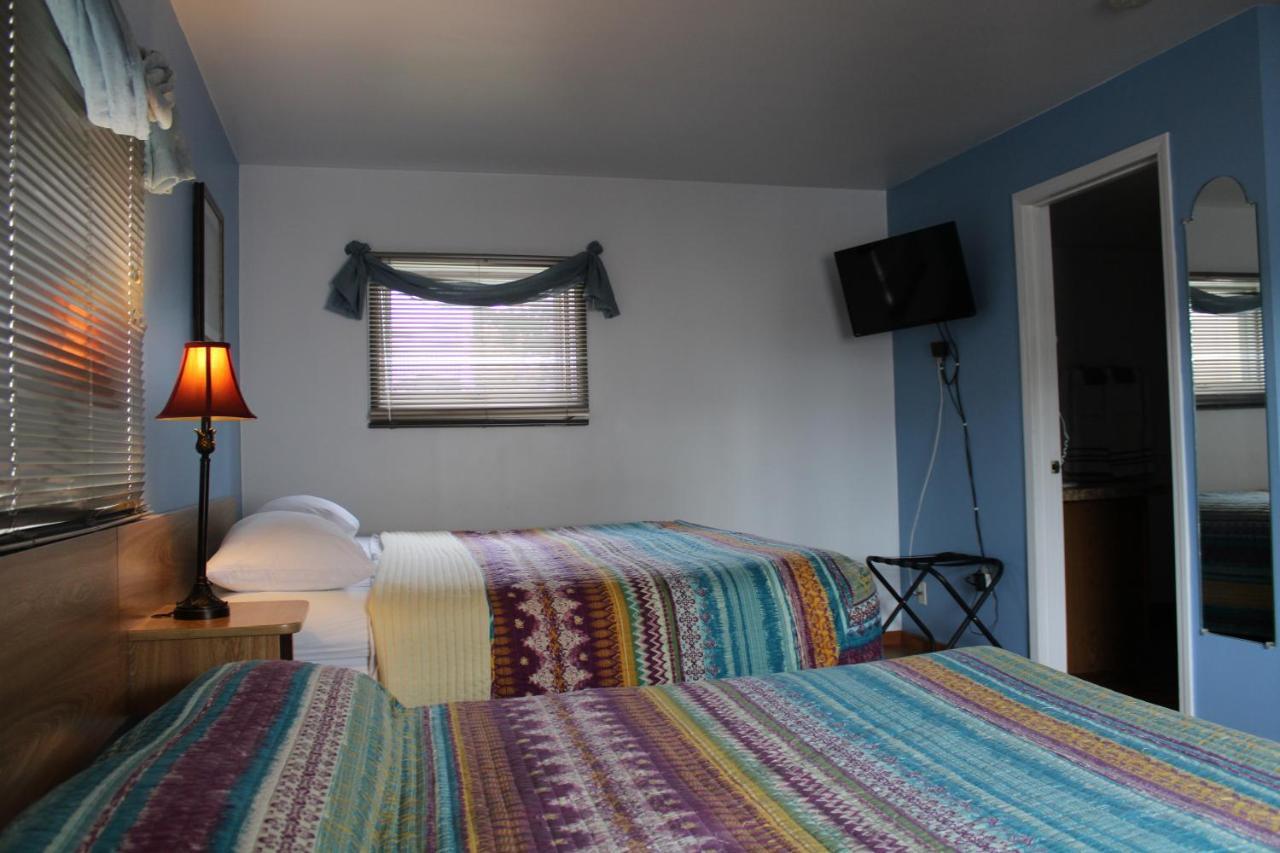 River Road Motel Wisconsin Dells Εξωτερικό φωτογραφία
