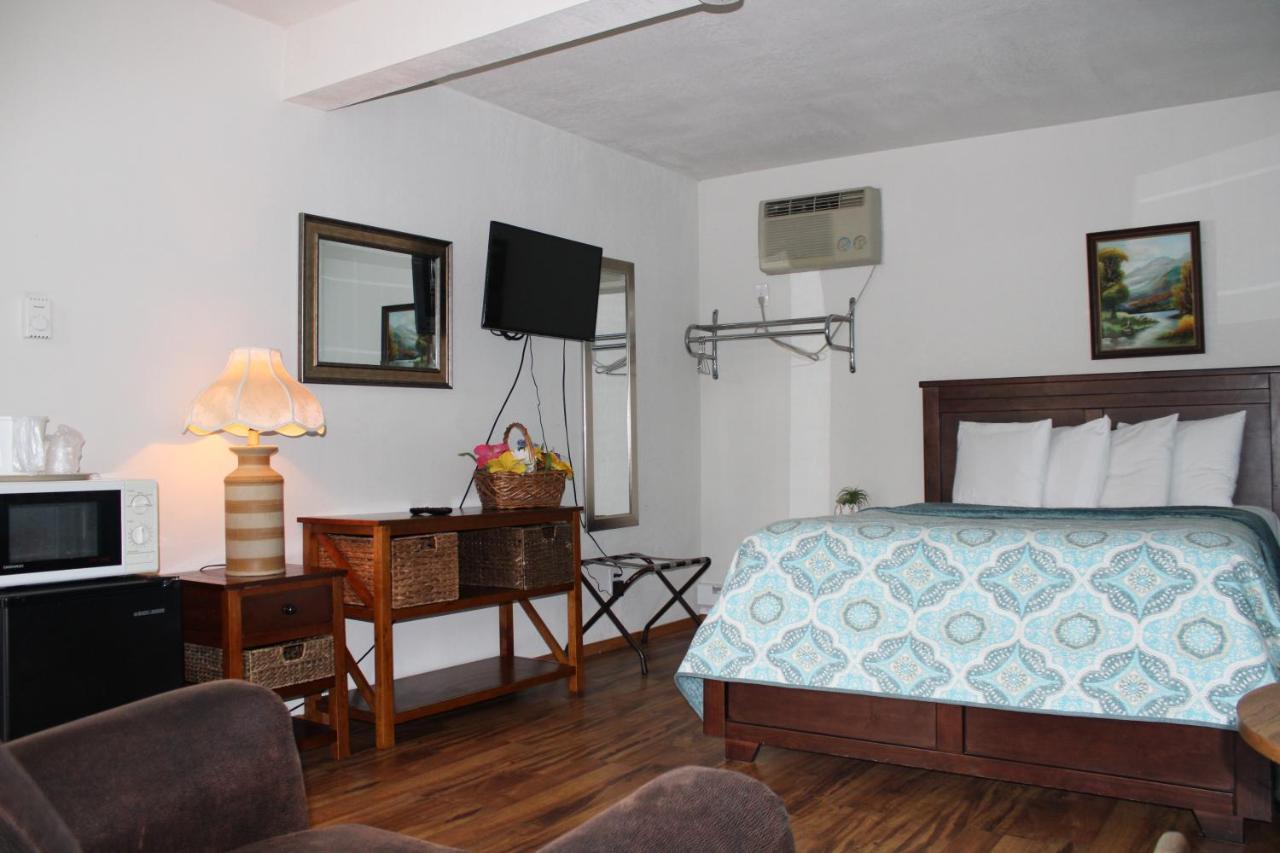 River Road Motel Wisconsin Dells Εξωτερικό φωτογραφία