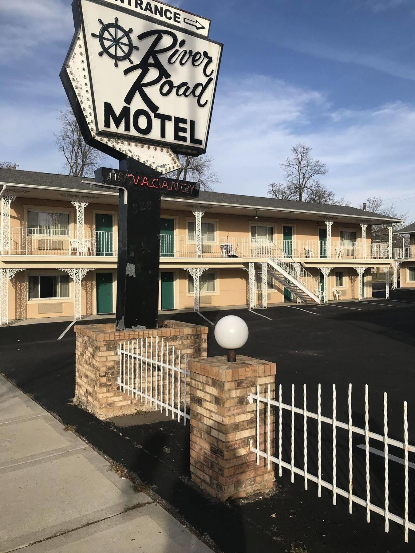 River Road Motel Wisconsin Dells Εξωτερικό φωτογραφία