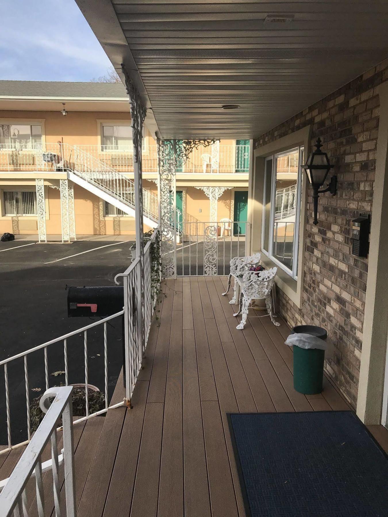 River Road Motel Wisconsin Dells Εξωτερικό φωτογραφία